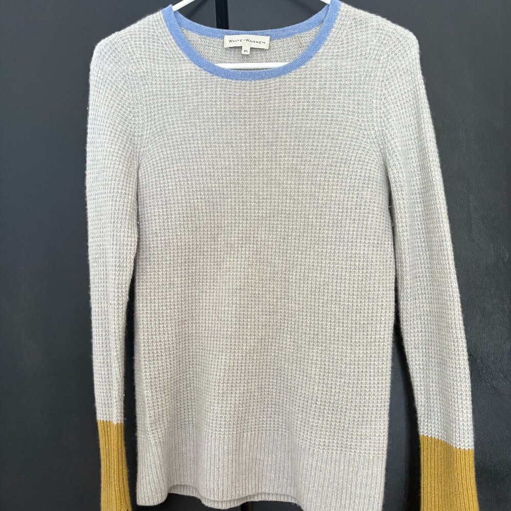 White + Warren cashmere blend waffle-knit sweater